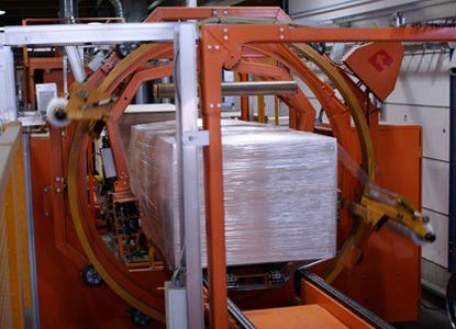 Горизонтальная машина для обмотки стрейч-пленки орбитальнаяавтоматическаядля тюков