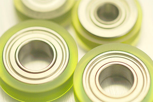 Роликовый подшипник резиноуретанпо индивидуальному заказу