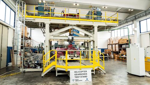 Functional test bench 1192automaticgearboxfor the aeronautical industry