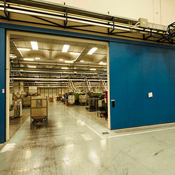 Раздвижная дверь SCSTFиз сталиогнестойкаядля внутреннего использования