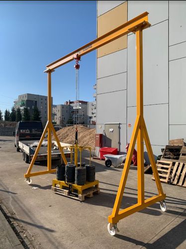 Мобильный козловой кран для тяжелых грузов