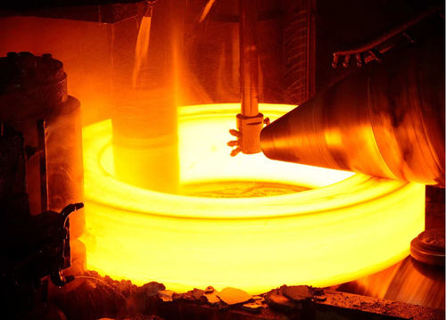 Кольцо из стали по индивидуальному заказу.