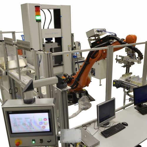 Универсальная испытательная машина