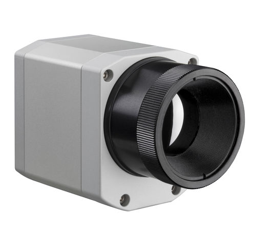 Harsh environment camera PI 640ifor process monitoringfor waferspackaging machine