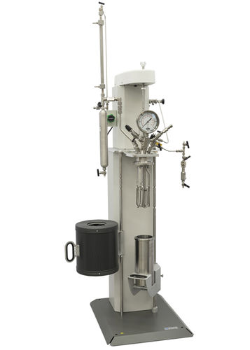 Реактор высокого давления серии 4530лабораторный с резервуаром с перемешиванием