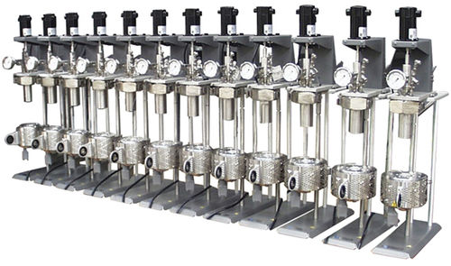 Реактор высокого давления Двенадцать реакторов Параллельная система