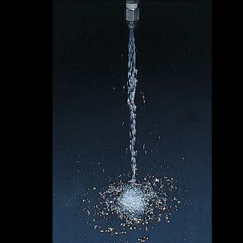 Чистящая насадка MOMOJet® серии 'C'охлаждениедля жидкостей сплошная струя распыления