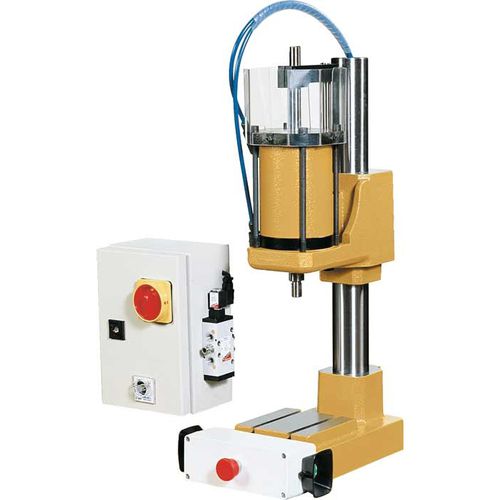 Пневматический пресс S8BTобрезноправильныйчертеж