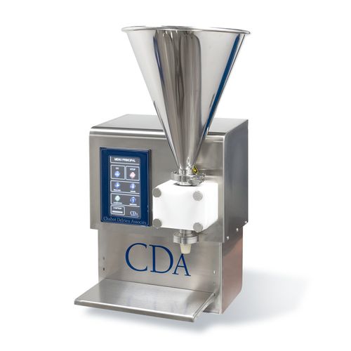 Полуавтоматическая машина розлива мультиконтейнеров для пищевых продуктов K-Set для жидких продуктов