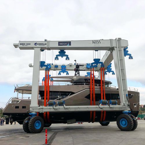 Туристический подъемник MBH 300