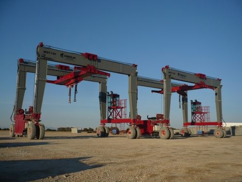 Кран козловой пневмоколесный МСТ 130-32