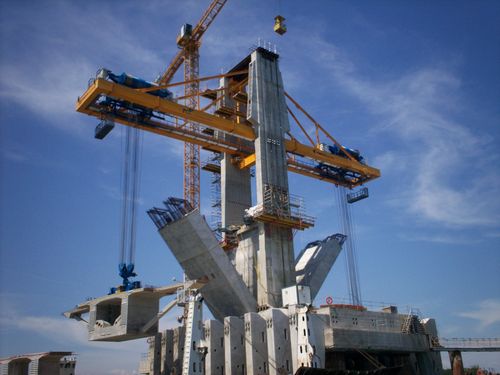 Мобильный кран CLD 260 - 7derrickдля строительства