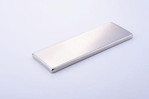 Постоянный магнит NdFeB 50x15x3 ммпрямоугольныйдля двигателядля датчиков