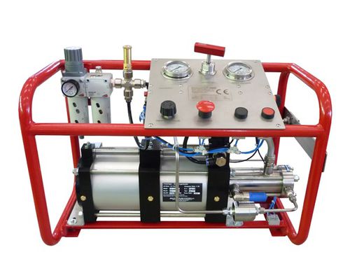 Поршневой повышающий давление УСТАНОВКА ГАЗОВАЯ ПЕРЕНОСНАЯ ТИПА ГПТУ-150-1безмасляная с воздушным охлаждением