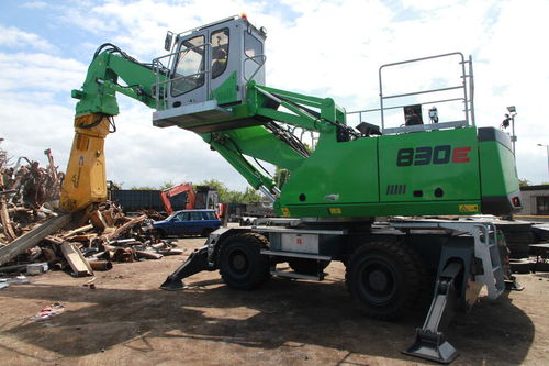 Перегружатель на резиновых колесах 830 E Vario Tool гидравлическийэлектрическийдизельный двигатель