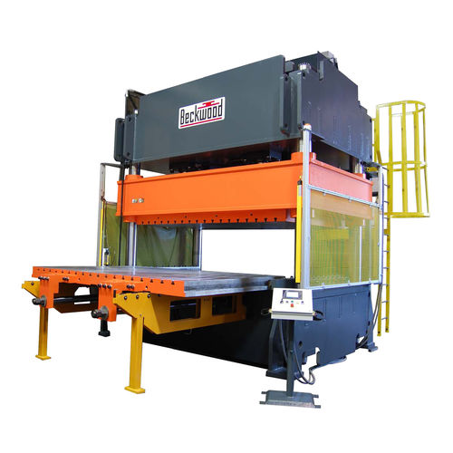 Гидравлический штамповочный пресс, 4 колонны, с управлением от ПЛК