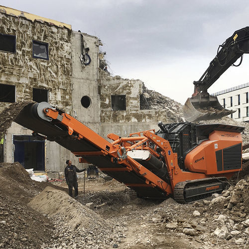 Дробилка ударная гидравлическая Р1000Смобильнаявторичнаявысокопроизводительная