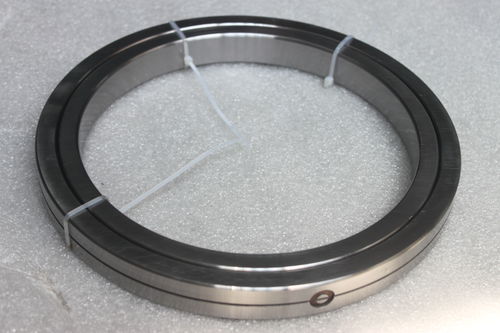 Подшипник роликовый скрещенный SX 011832радиально-глубокий осевой