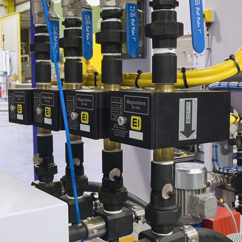 Вращающийся стол для автоматической дробеструйной обработкидля авиационного применениядля пружин