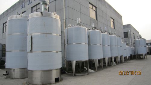 Emulsification tank vertical
