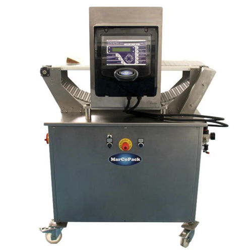 Metal detector for the food industry