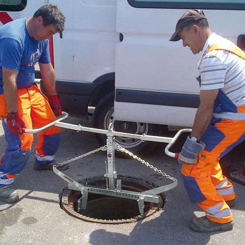 Зажим для перемещения материалов крышки люка SRZ-Mrepair