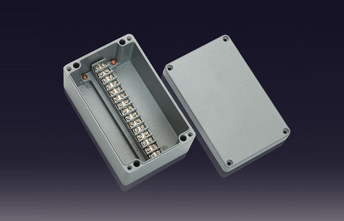 Настенная клеммная коробка BC-AL-15PIP66IP67IK 08