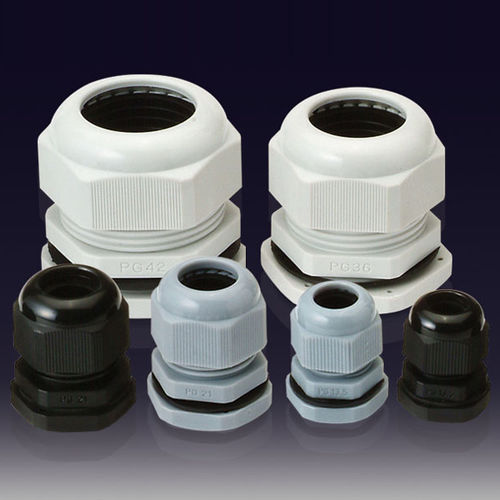 Кабельный ввод из полиамида серии PG-LIP66 с резьбойпрямой