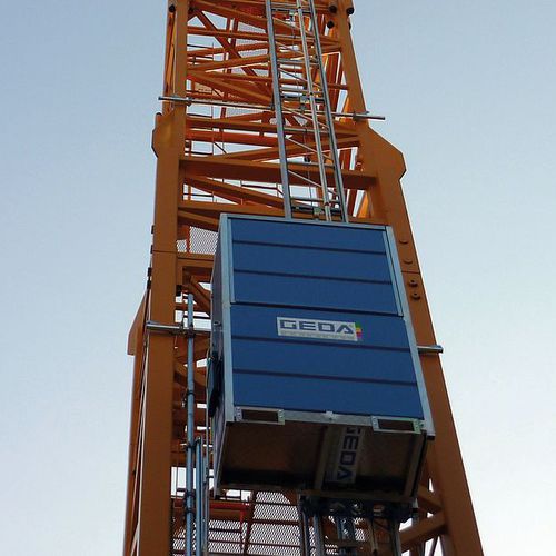 Лифт реечный 2 ПК нестандартного колонного типа