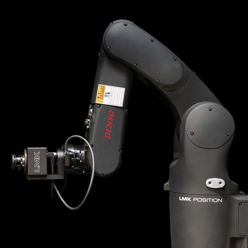 Роботизированная измерительная система LMK Positionlightдля промышленной лаборатории