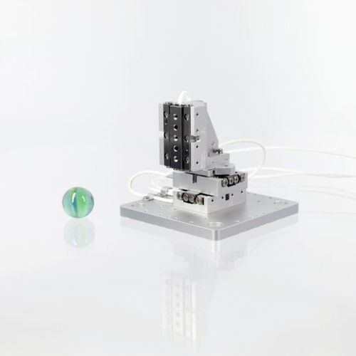 XYZ stage XYZ-SLC23:303-axisclosed-loopmodular