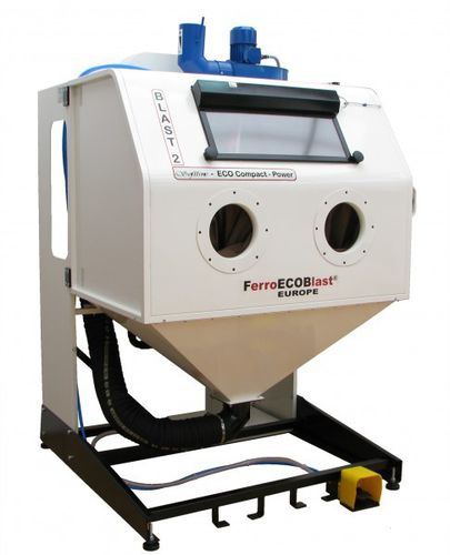 Шкаф для струйной очистки серии Blast x Compactручной с поворотным столомкомпактный