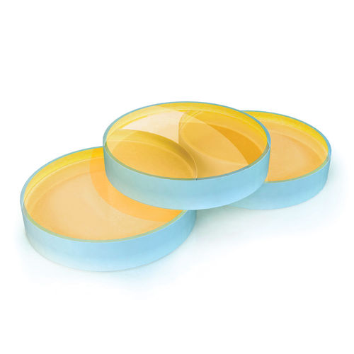 Оптический светоделитель из неполяризующегося плавленого кварцадля лазерных применений