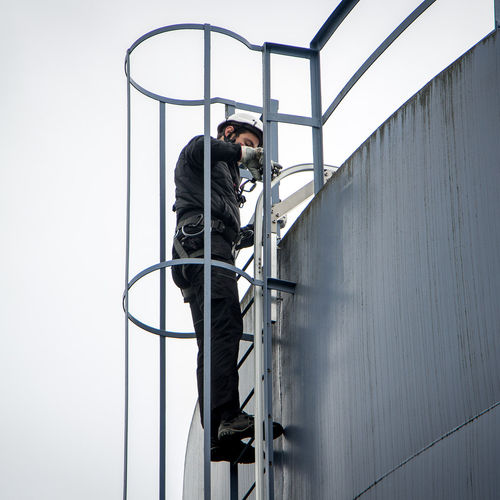 Вертикальный страховочный трос SafetyRail Вертикальныйдля работы на высоте