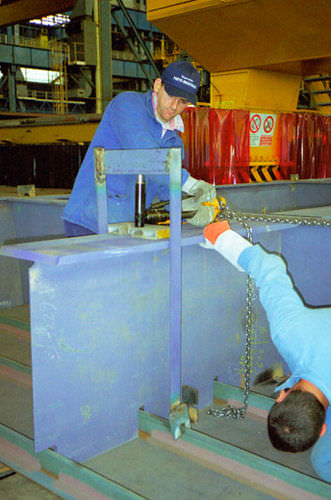 Гидроцилиндр серии CPIA одностороннего действиямногофункциональный