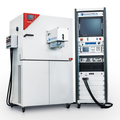 Испытательный стенд с климатической камерой. Система испытаний двигателей в климатической камере. Калибровка усталостного крутящего момента.