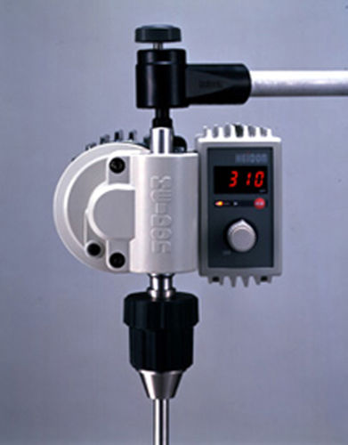 Верхнеприводная лабораторная мешалка BL600M