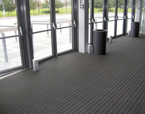 плитка из ПВХ COMBIXдля пешеходовдля общественных местдля интенсивного движения