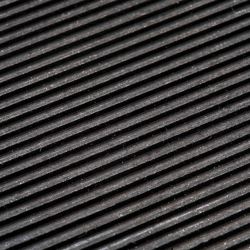 Резиновое напольное покрытие серии FINESпротивоскользящеедля мастерских