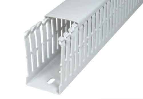 Кабельный короб серии GF-DIN-SH-A7/5 с пластиковым пазом