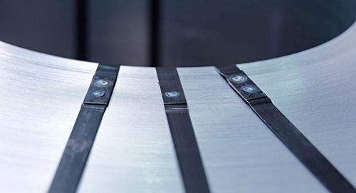 Автоматическая обвязочная машина для штабелирования и позиционирования металла