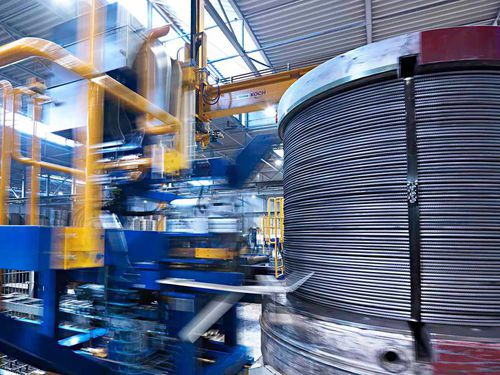 Конструкция автоматической обвязочной машиныметаллическая катушка