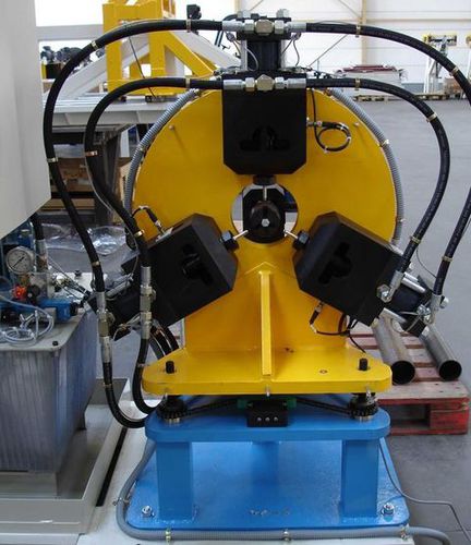 Машина для формовки концов труб из металлаавтоматическая