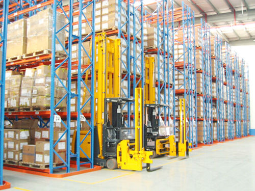 Стеллаж для ящиков поддонузкопроходный