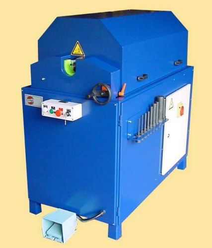 Электрическая машина для зачистки шлангов DP169