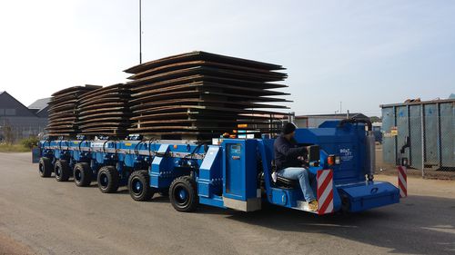 6-осный самоходный прицеп-платформа