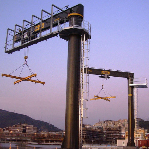 Кран с колонной стрелой GBRповоротныйэлектрический