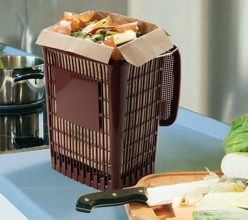 Контейнер для мусора пластиковый UMIMAXдля бытового мусорас крышкой