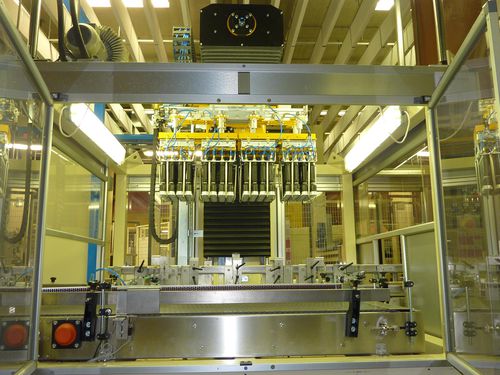 Декратер DEPACKвертикальный для бутылок колонного типа