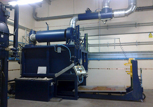 Взрывозащищенная очистительная машина 300распылительавтомат.